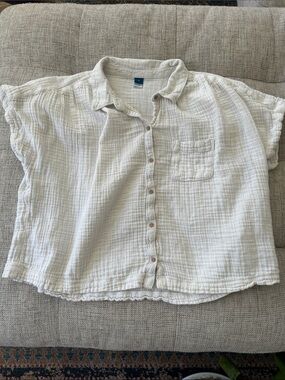 Old Navy White Gauze Button-Down
